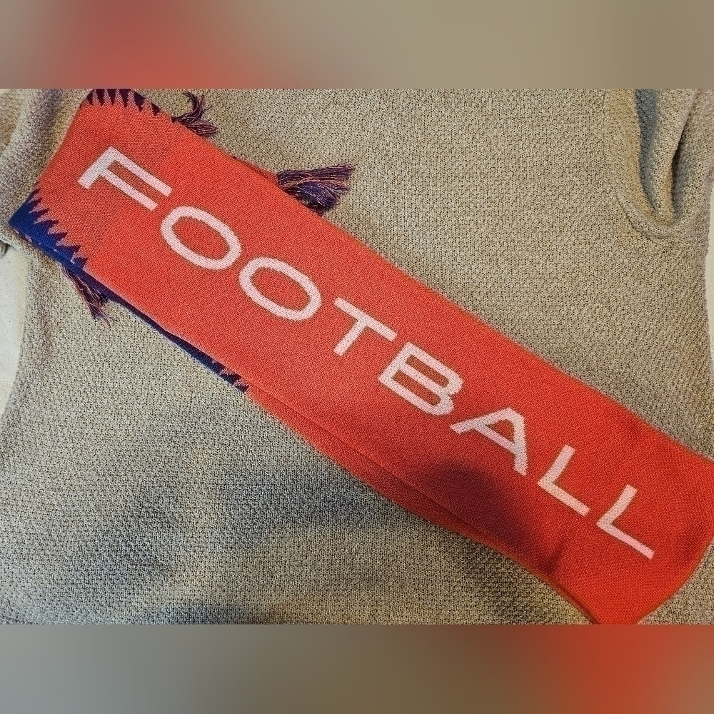 NWT Nike A.F.C. Richmond Ted Lasso Scarf Football Is Life Swoosh Blue Red Logo - Picture 2 of 4